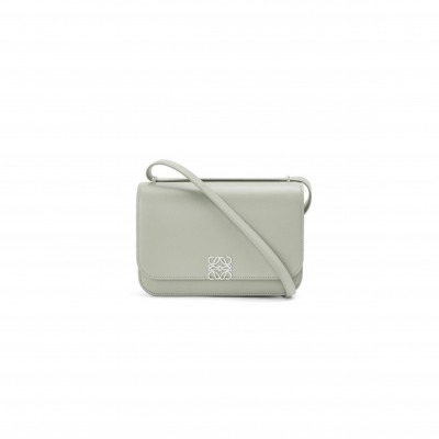 LOEWE GOYA BAG IN SILK CALFSKIN A896N09X01 (22.5*15.5*6.5cm)